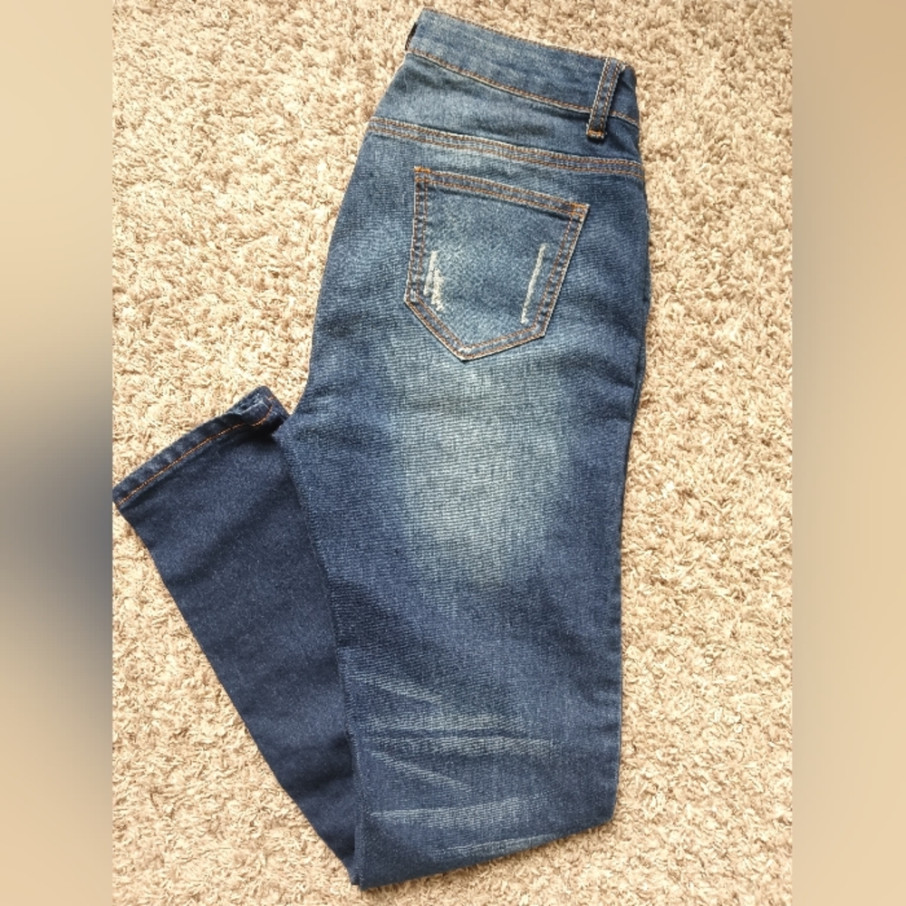 Junior's Bee & Ceci Ripped Straight Leg Jeans